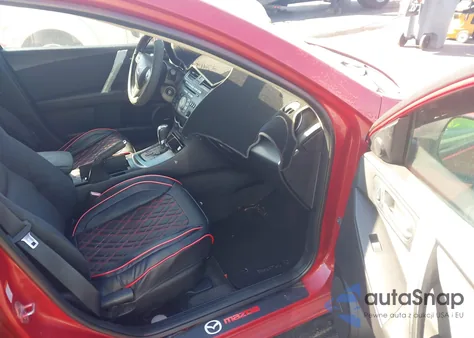 2011 Mazda Mazda3 S Sport z USA, uszkodzony, nr VIN JM1BL1U59B1399936